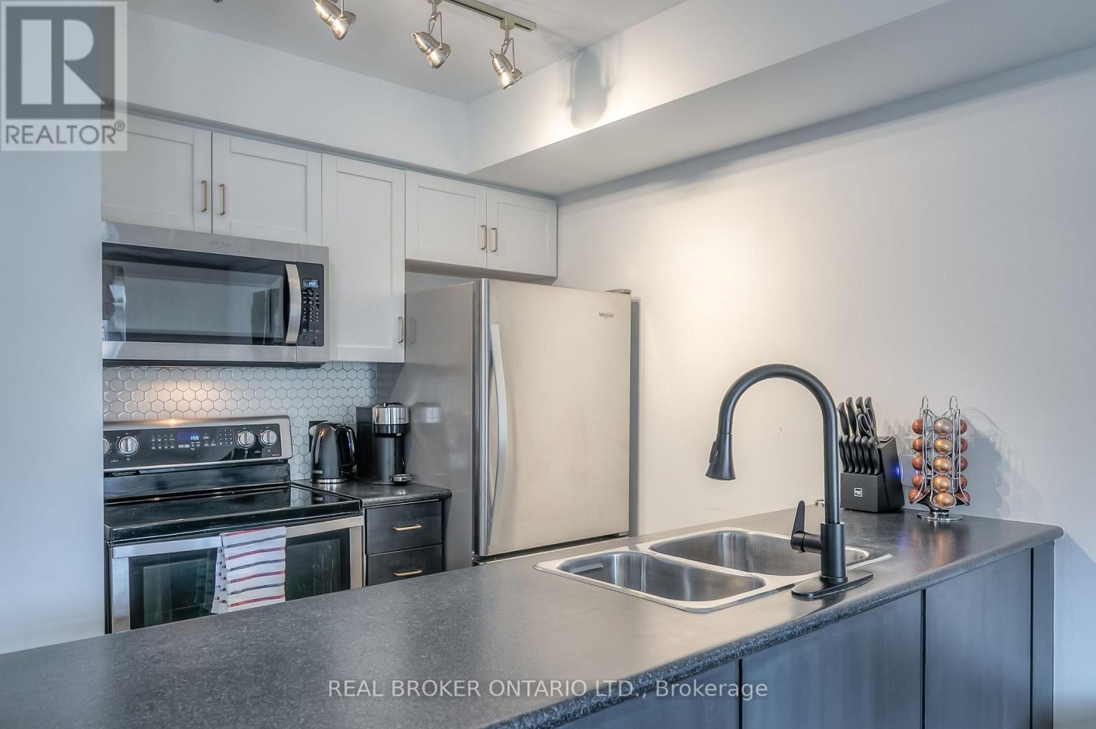 524 - 46 East Liberty Street, Toronto (Niagara), Ontario  M6K 3P2 - Photo 8 - C14110428