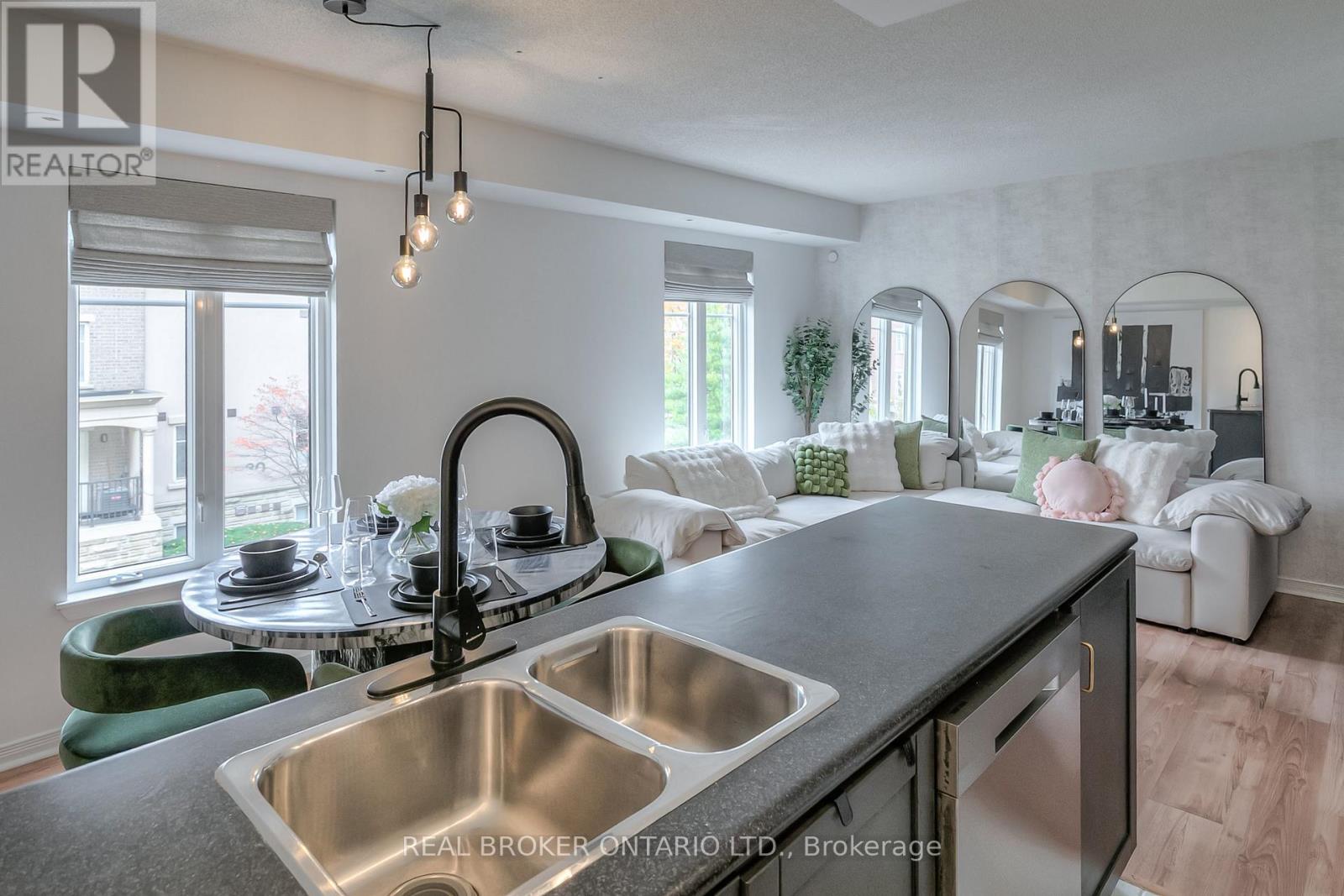 524 - 46 East Liberty Street, Toronto (Niagara), Ontario  M6K 3P2 - Photo 9 - C14110428
