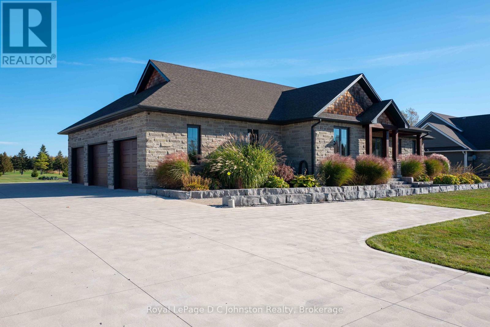 5262 Bruce Road 3 Road, Saugeen Shores, Ontario  N0H 2C6 - Photo 2 - X14110216