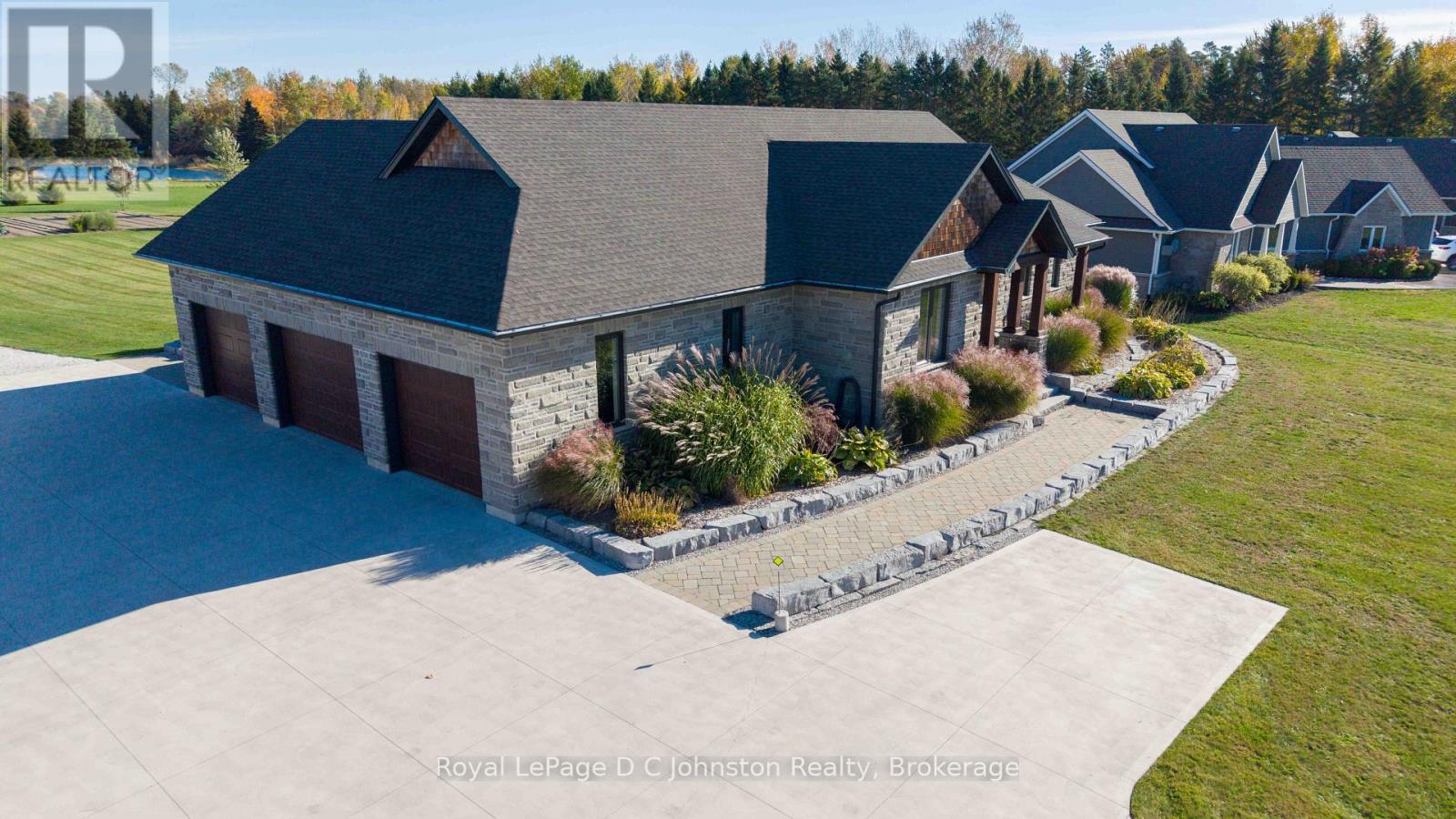 5262 Bruce Road 3 Road, Saugeen Shores, Ontario  N0H 2C6 - Photo 3 - X14110216