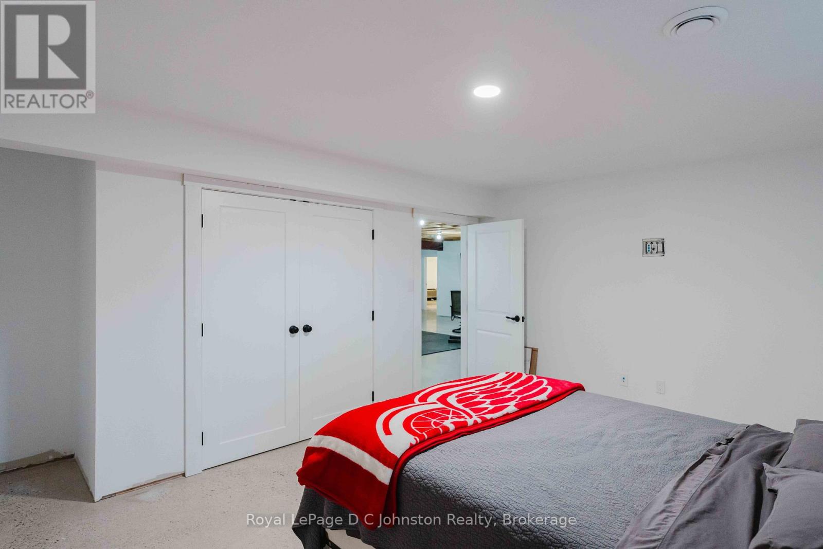 5262 Bruce Road 3 Road, Saugeen Shores, Ontario  N0H 2C6 - Photo 31 - X14110216