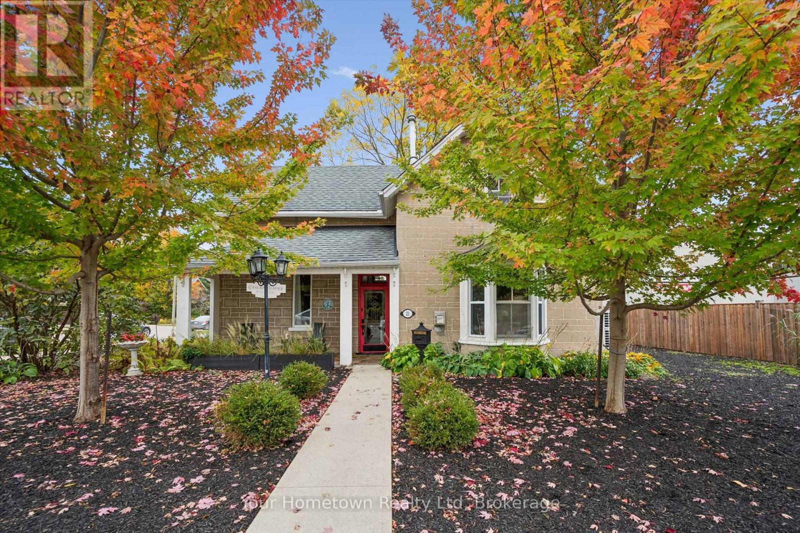 21 Colborne Street, Centre Wellington, Ontario  N0B 1S0 - Photo 1 - X14110318