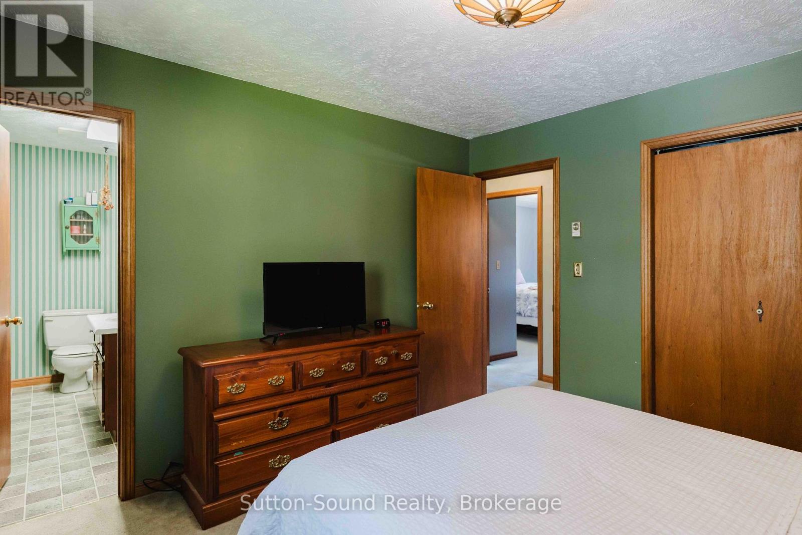 719 Mcnaughton Street, South Bruce Peninsula, Ontario  N0H 2T0 - Photo 14 - X14110388
