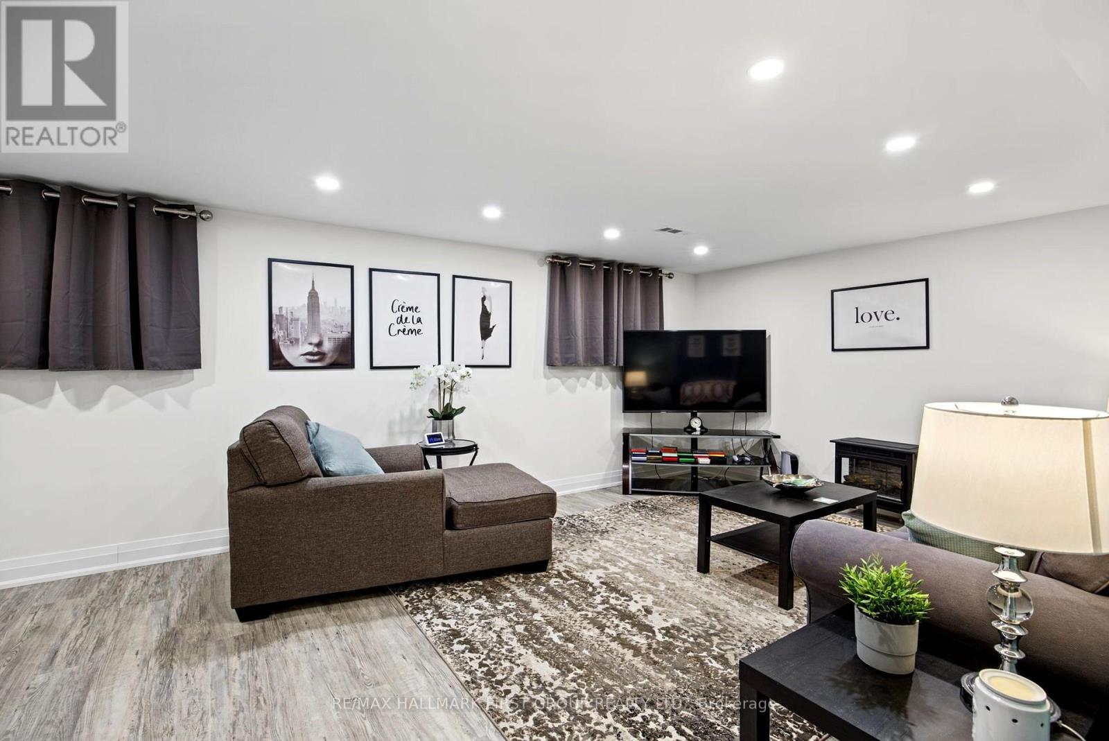1224 Pharmacy Avenue, Toronto, Ontario  M1R 2H9 - Photo 29 - E14110134