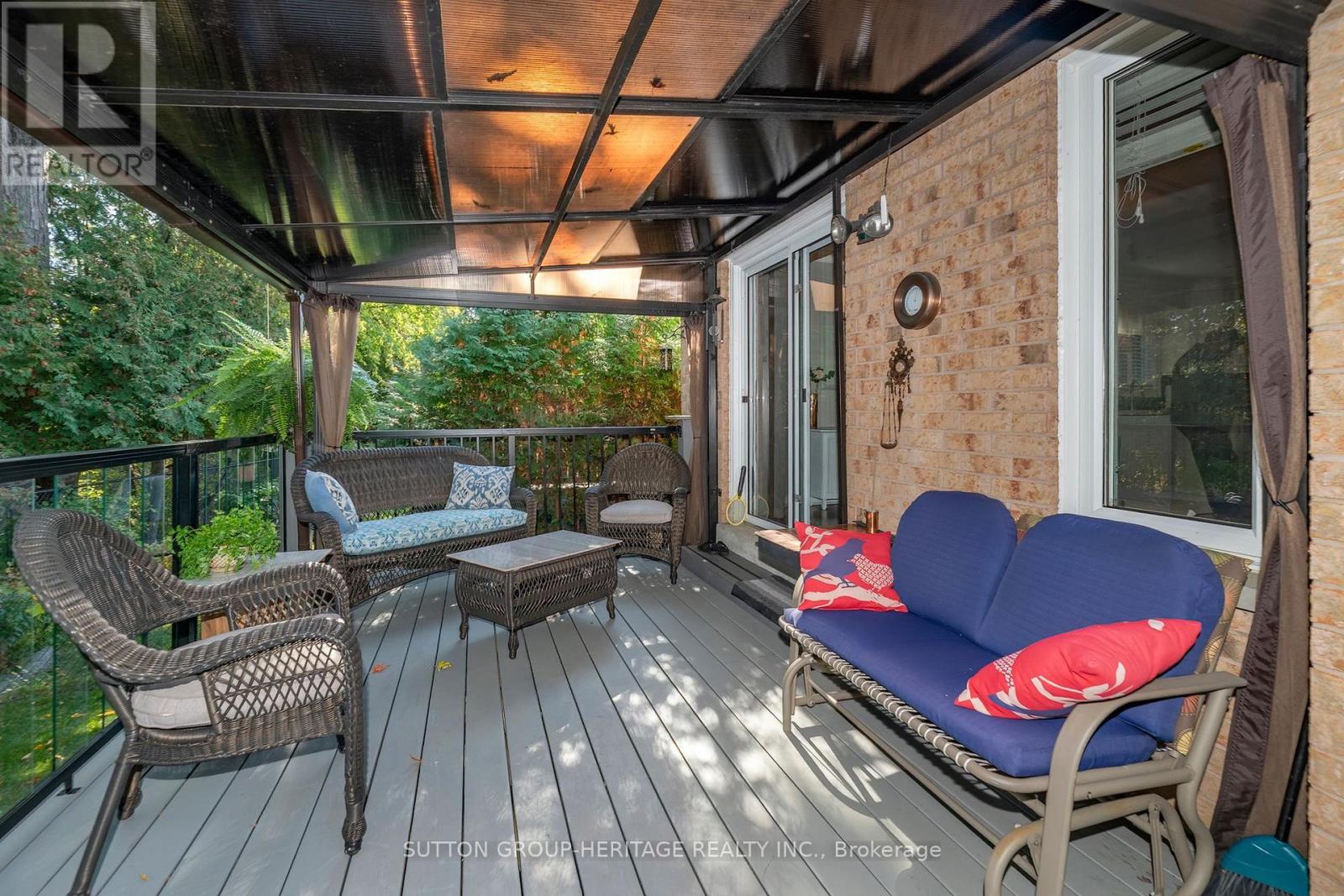 2526 Linwood Street, Pickering, Ontario  L1X 2P6 - Photo 39 - E14110328