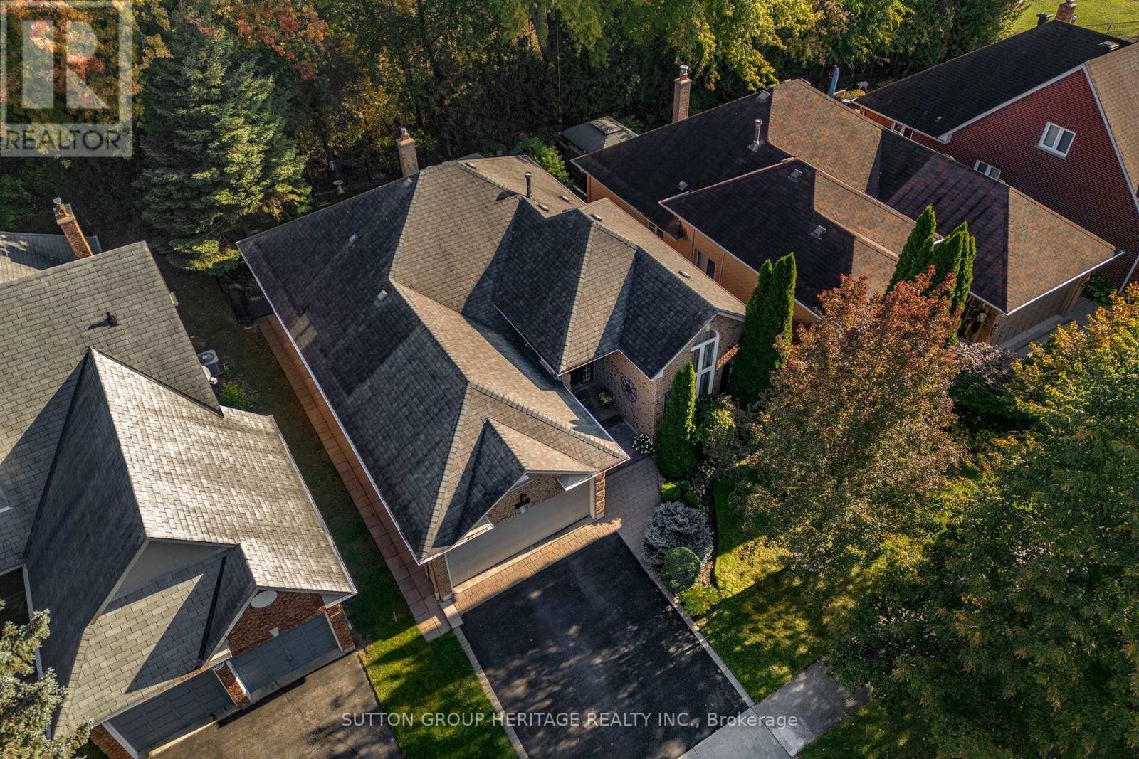 2526 Linwood Street, Pickering, Ontario  L1X 2P6 - Photo 44 - E14110328