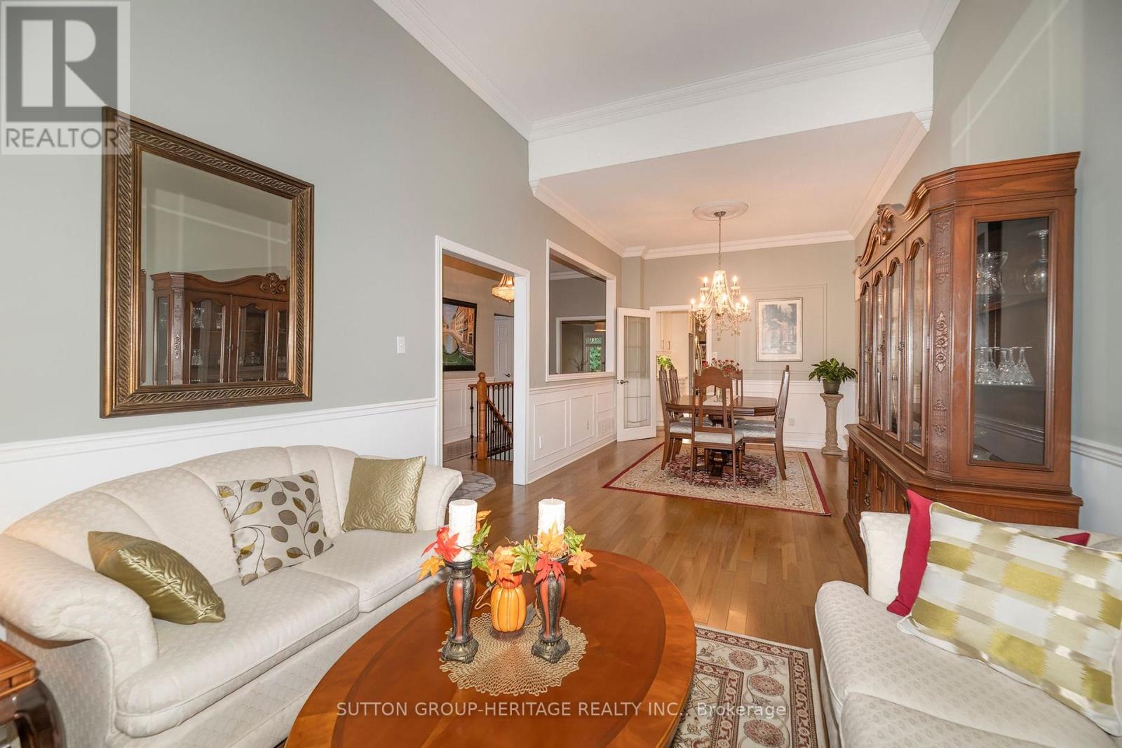2526 Linwood Street, Pickering, Ontario  L1X 2P6 - Photo 5 - E14110328