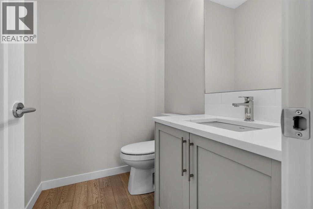 704, 30 Creekside Villas SW, Calgary, Alberta T1T 1Z1 - Photo 20 - A2351825