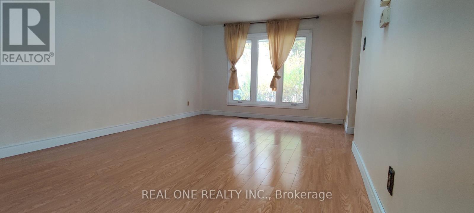 Upper - 93 Southdale Drive, Markham (Bullock), Ontario  L3P 1K1 - Photo 2 - N14110416