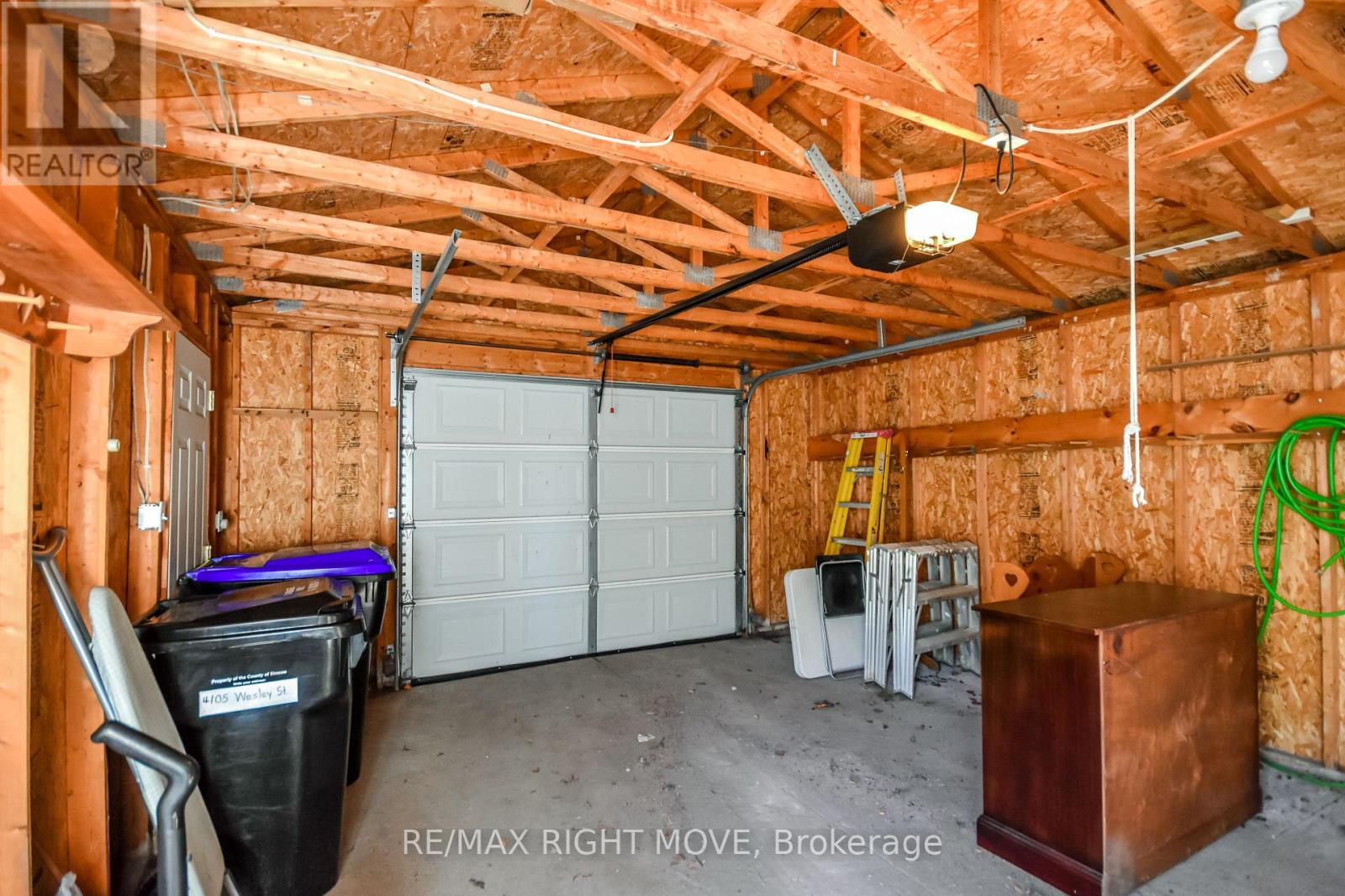 4105 Wesely Street, Severn, Ontario  L3V 0V4 - Photo 35 - S14110364