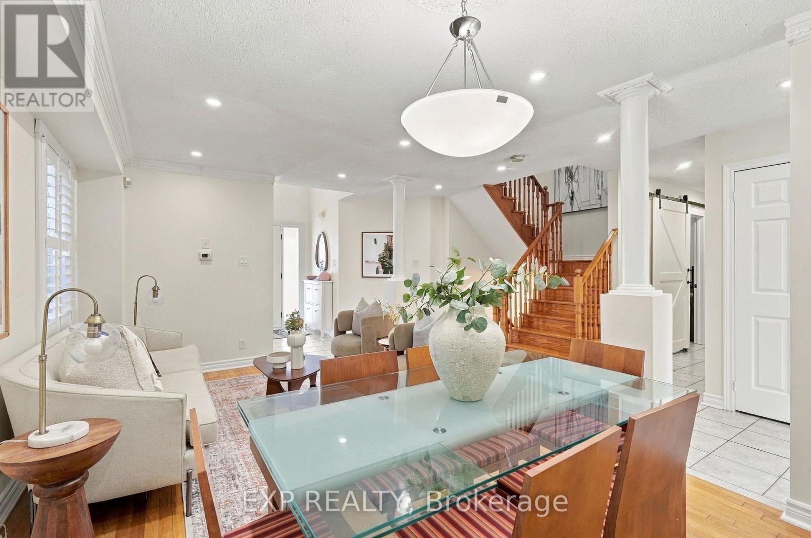 3976 Mcdowell Drive, Mississauga (Churchill Meadows), Ontario  L5M 6P4 - Photo 11 - W14110124