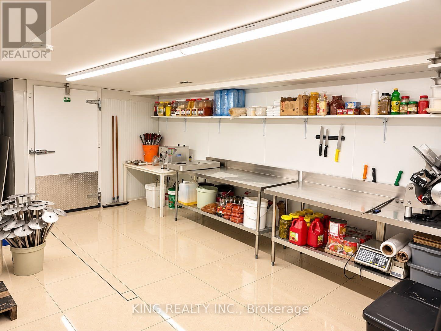 2889 Keele Street, Toronto (Downsview-Roding-Cfb), Ontario  M3M 2G9 - Photo 27 - W14110126
