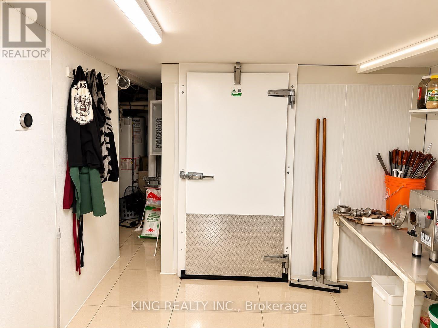 2889 Keele Street, Toronto (Downsview-Roding-Cfb), Ontario  M3M 2G9 - Photo 28 - W14110126