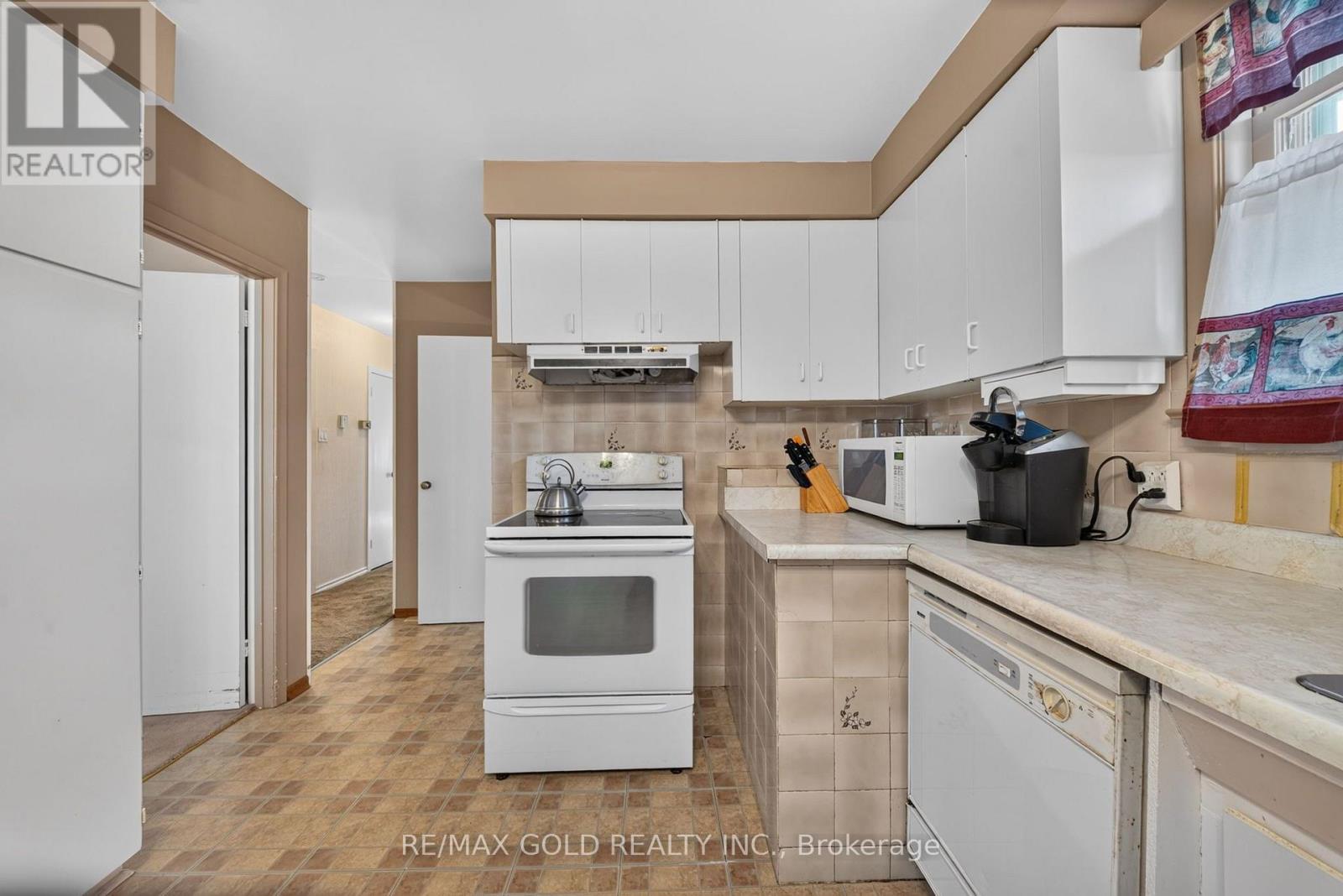 27 Alderbury Crescent, Brampton (Avondale), Ontario  L6T 1P5 - Photo 17 - W14110154
