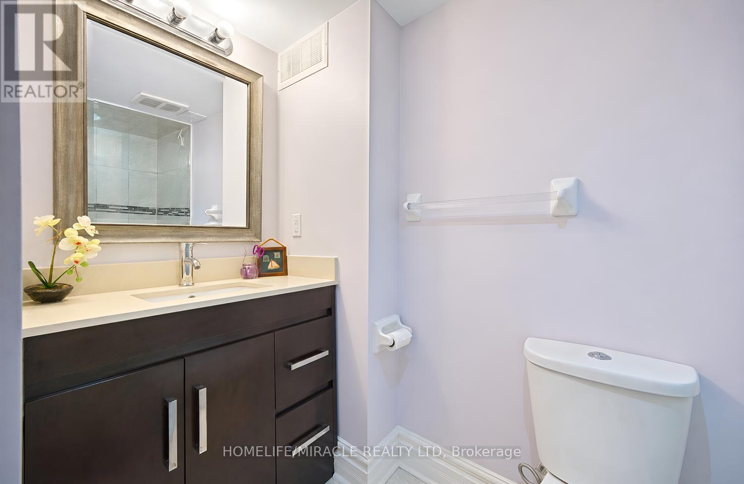 54 Starhill Crescent, Brampton (Sandringham-Wellington), Ontario  L6R 2W1 - Photo 21 - W14110218