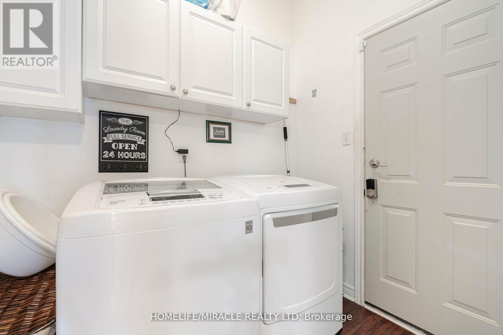 129 Van Scott Drive, Brampton (Northwest Sandalwood Parkway), Ontario  L7A 2C7 - Photo 20 - W14110226