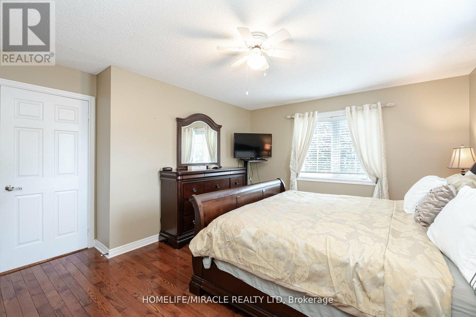 129 Van Scott Drive, Brampton (Northwest Sandalwood Parkway), Ontario  L7A 2C7 - Photo 23 - W14110226