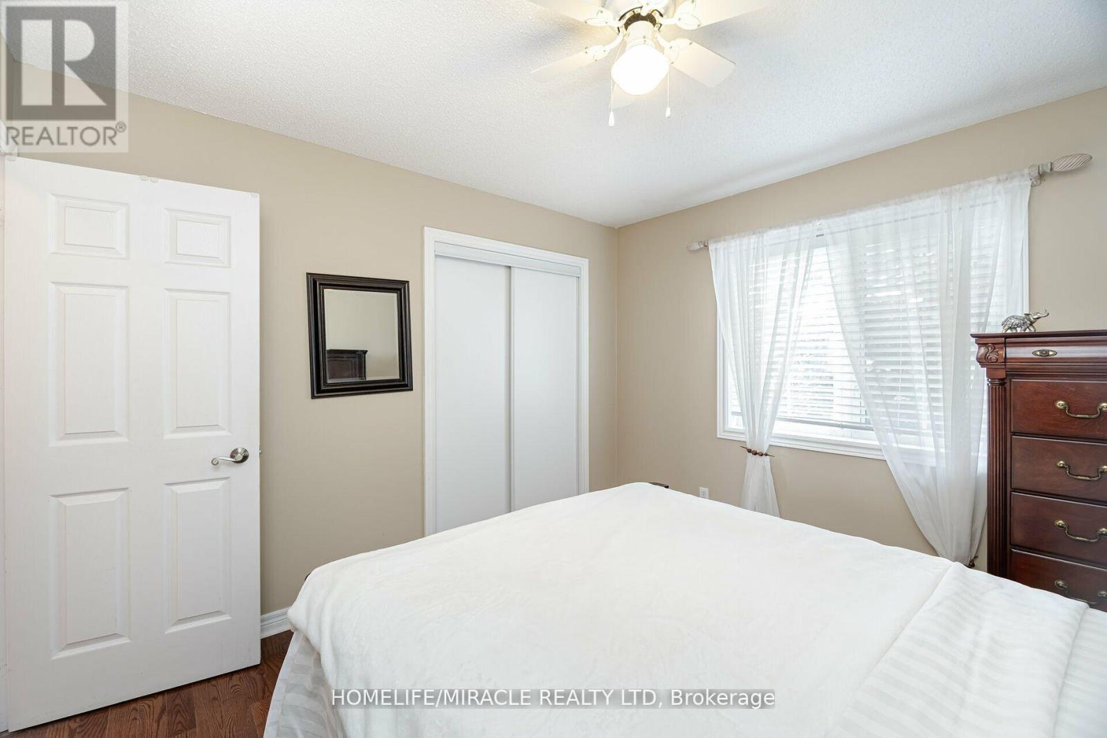 129 Van Scott Drive, Brampton (Northwest Sandalwood Parkway), Ontario  L7A 2C7 - Photo 28 - W14110226