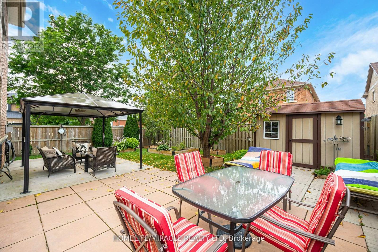129 Van Scott Drive, Brampton (Northwest Sandalwood Parkway), Ontario  L7A 2C7 - Photo 39 - W14110226