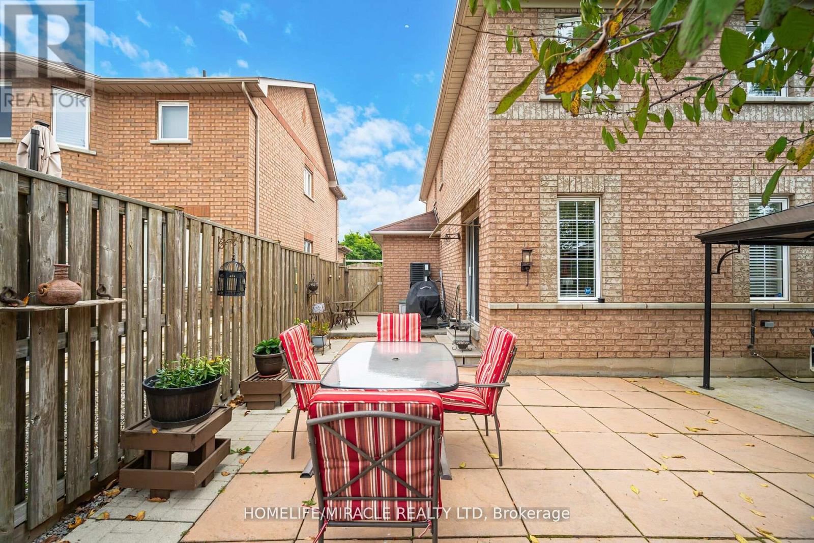 129 Van Scott Drive, Brampton (Northwest Sandalwood Parkway), Ontario  L7A 2C7 - Photo 40 - W14110226