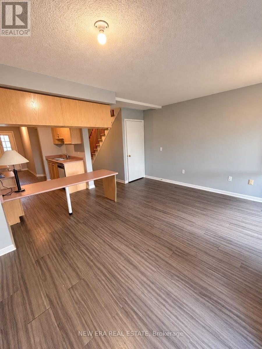 37 - 2088 Leanne Boulevard, Mississauga, Ontario  L5K 2S7 - Photo 6 - W14110254