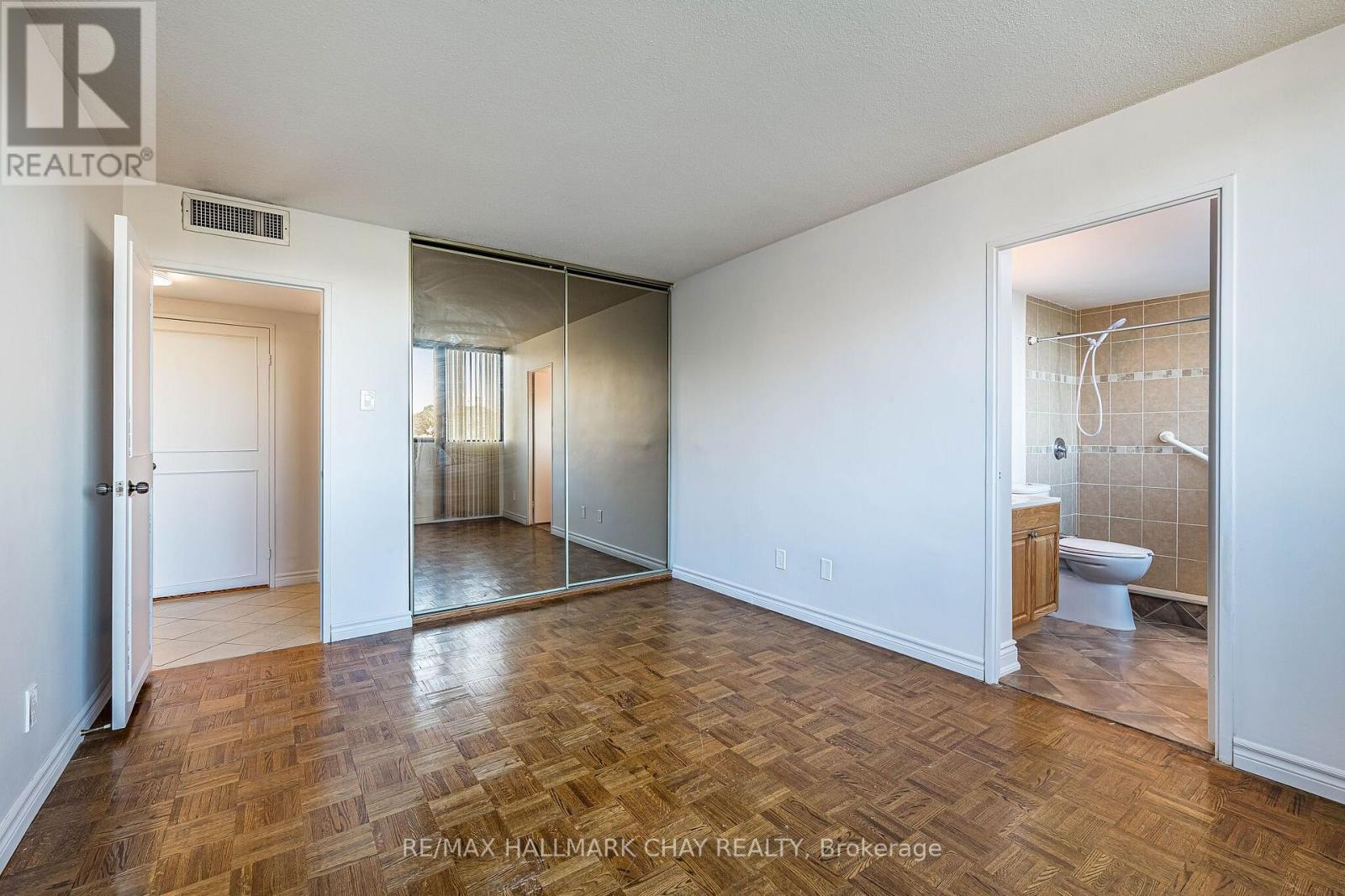 317 - 1333 Bloor Street, Mississauga (Applewood), Ontario  L4Y 3T6 - Photo 11 - W14110282