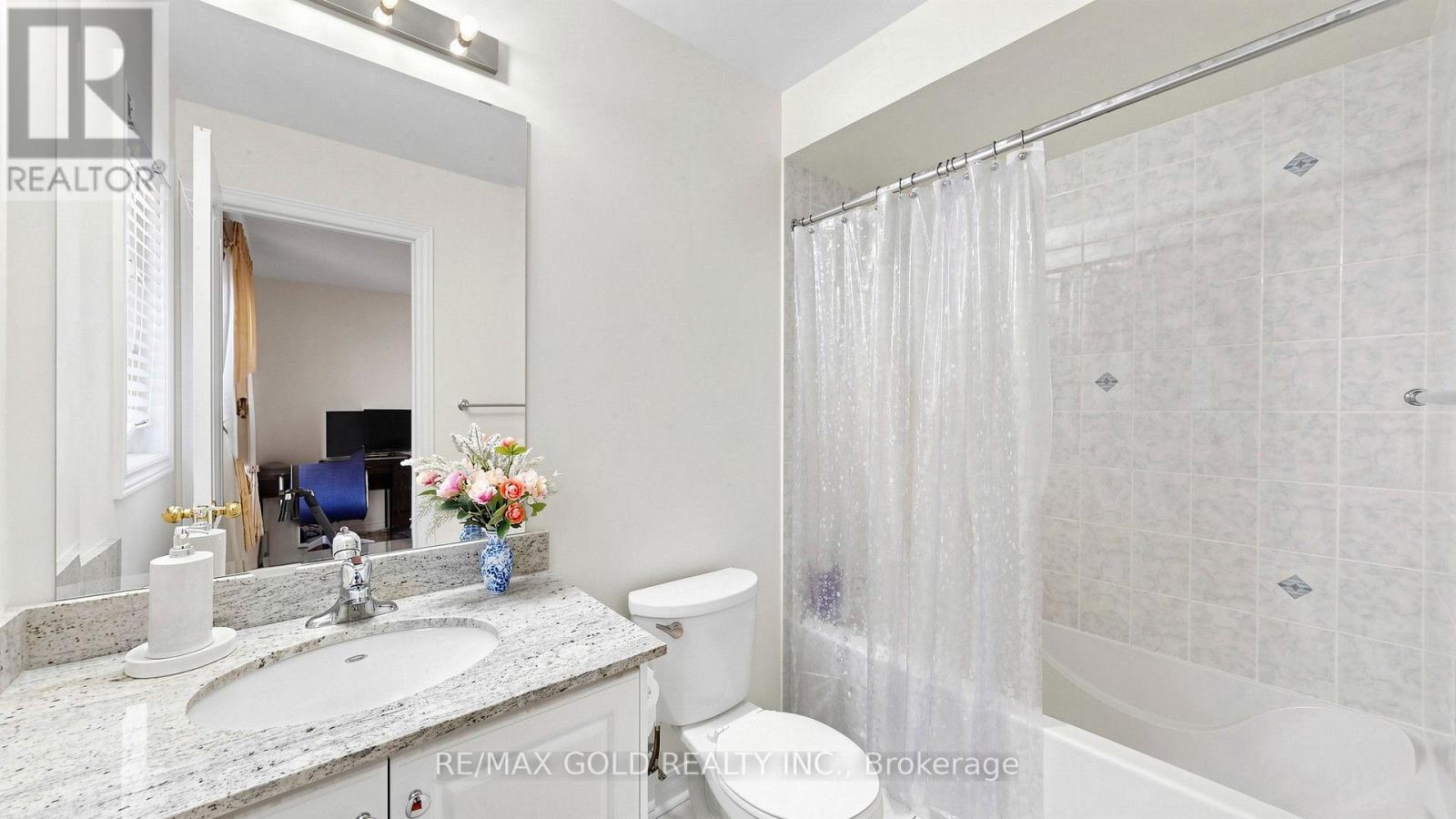 18 Kawana Road, Brampton (Bram West), Ontario  L6Y 0W2 - Photo 29 - W14110380