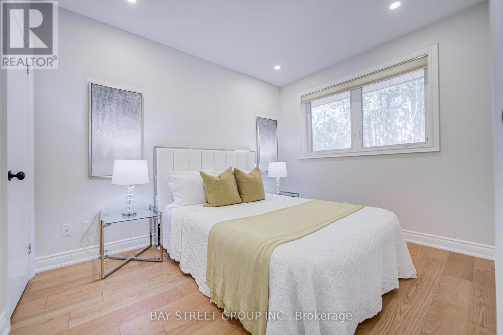 615 Parkside Drive, Oakville (Wo West), Ontario  L6K 1P6 - Photo 17 - W14110440