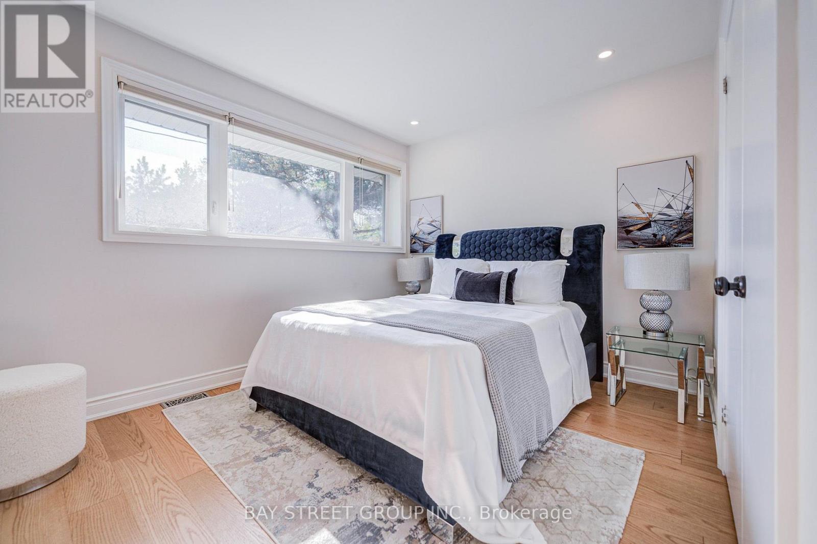 615 Parkside Drive, Oakville (Wo West), Ontario  L6K 1P6 - Photo 18 - W14110440