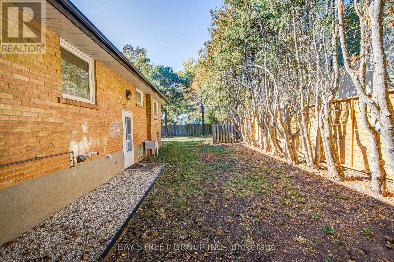 615 Parkside Drive, Oakville (Wo West), Ontario  L6K 1P6 - Photo 39 - W14110440