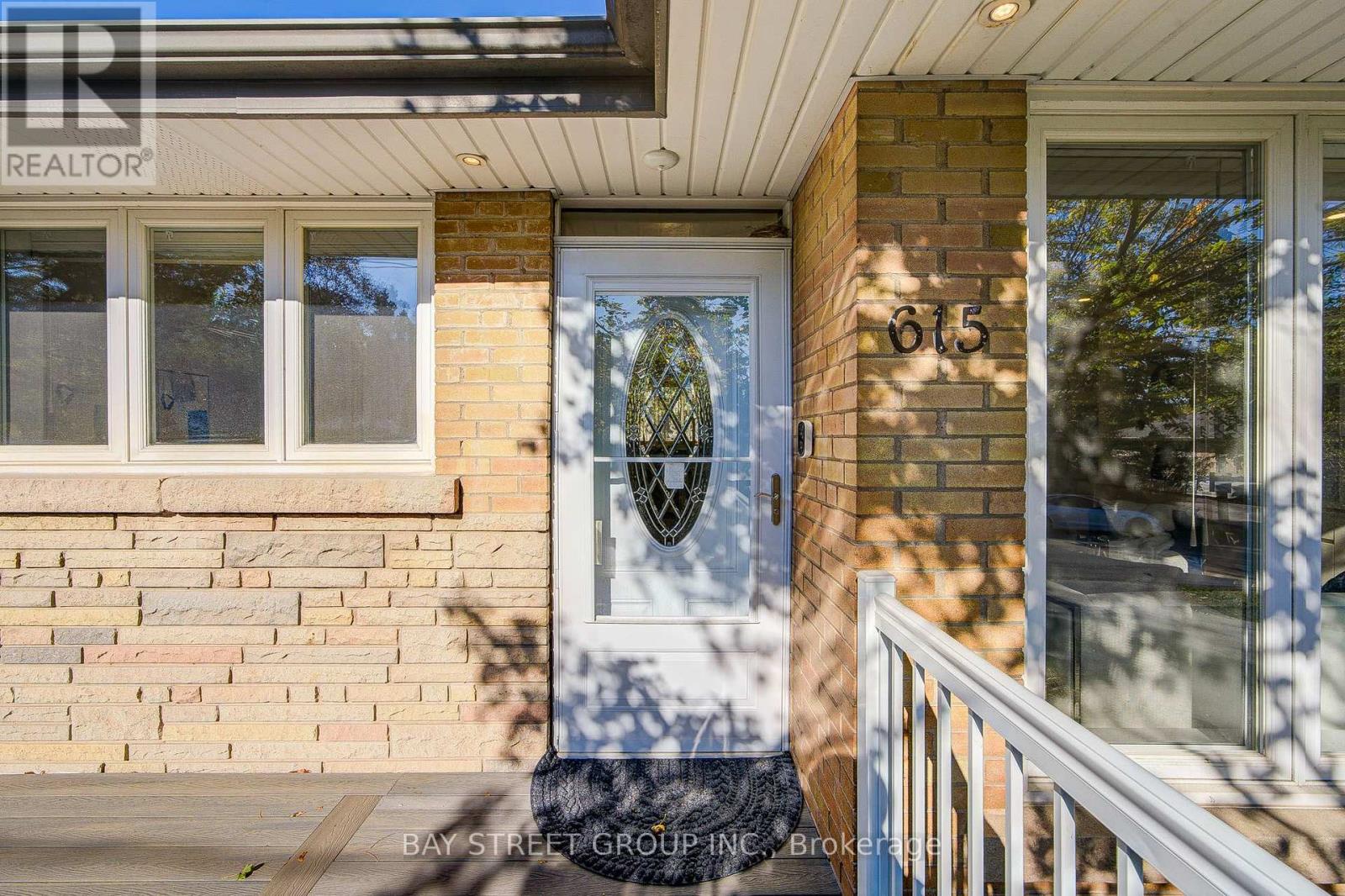 615 Parkside Drive, Oakville (Wo West), Ontario  L6K 1P6 - Photo 44 - W14110440