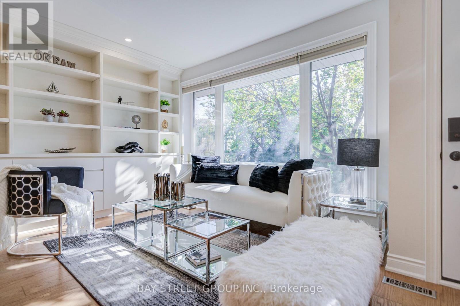 615 Parkside Drive, Oakville (Wo West), Ontario  L6K 1P6 - Photo 7 - W14110440