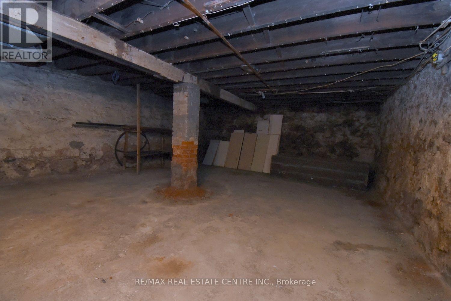 950 Barton Street E, Hamilton (Crown Point), Ontario  L8L 3C5 - Photo 13 - X14110136