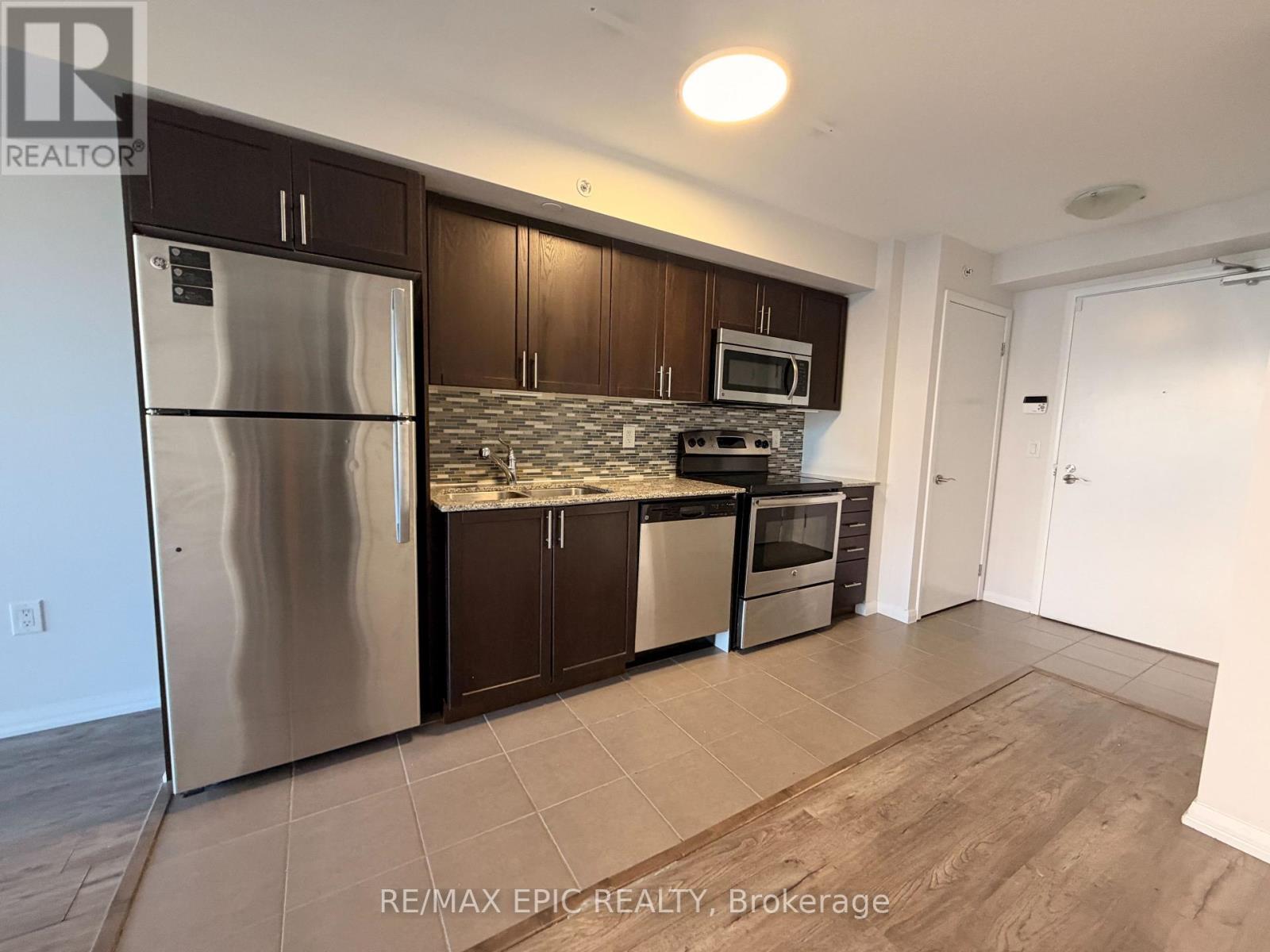 1203 - 830 Lawrence Avenue W, Toronto, Ontario  M6A 1C3 - Photo 9 - W13875250