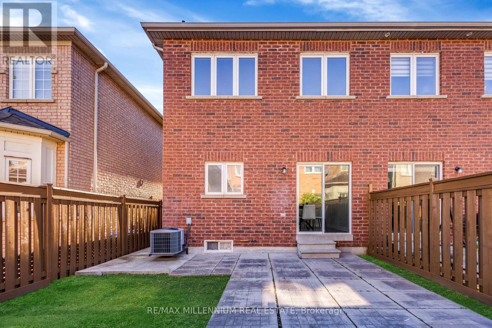 5 Kilrea Way, Brampton, Ontario  L6X 0R1 - Photo 32 - W14104372
