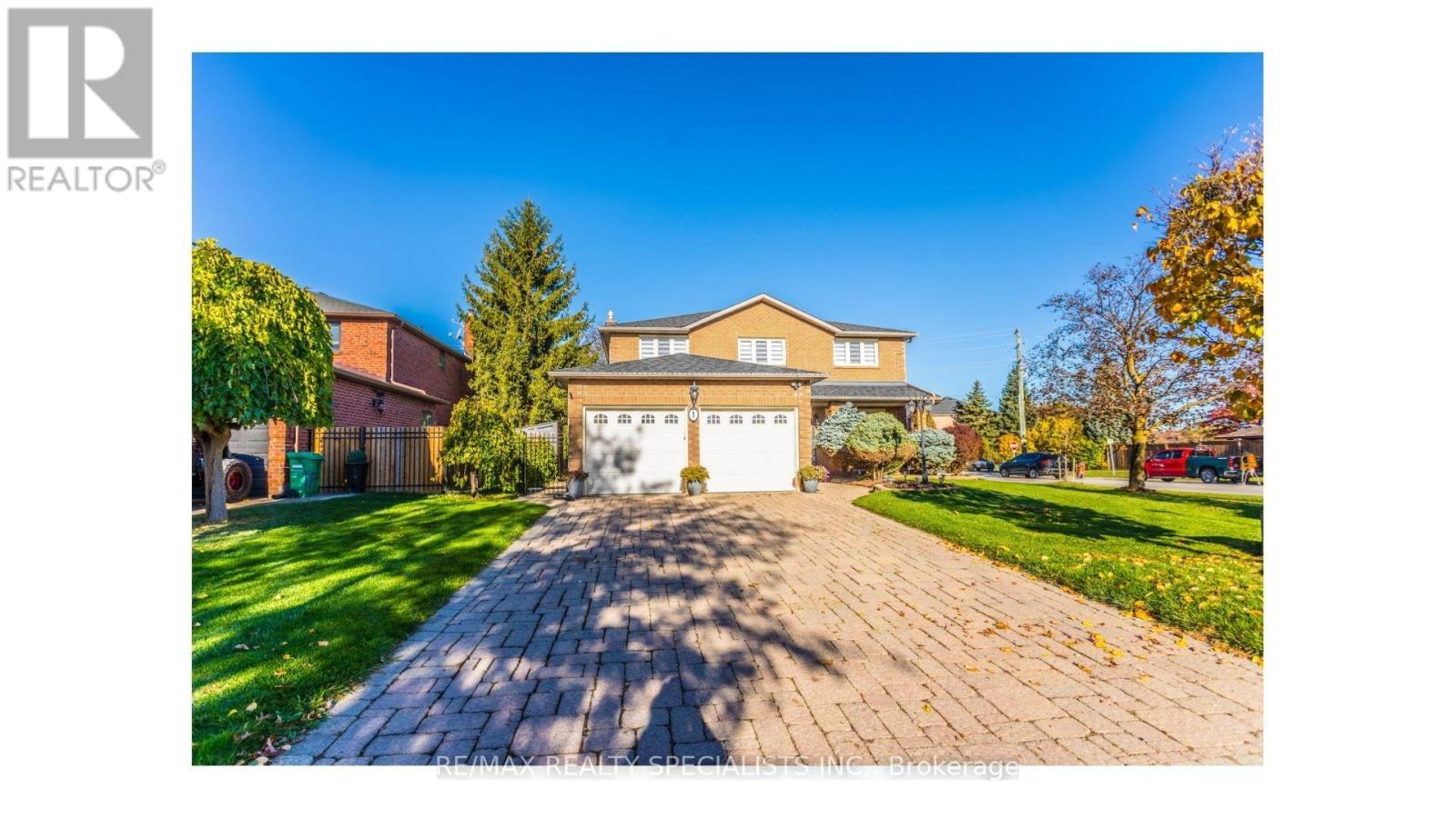 1 BURWASH COURT, Brampton, Ontario