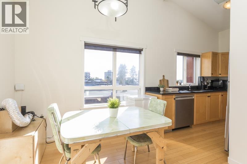 401 510 Chesterfield Avenue, North Vancouver, British Columbia  V7M 2L9 - Photo 10 - R3177550