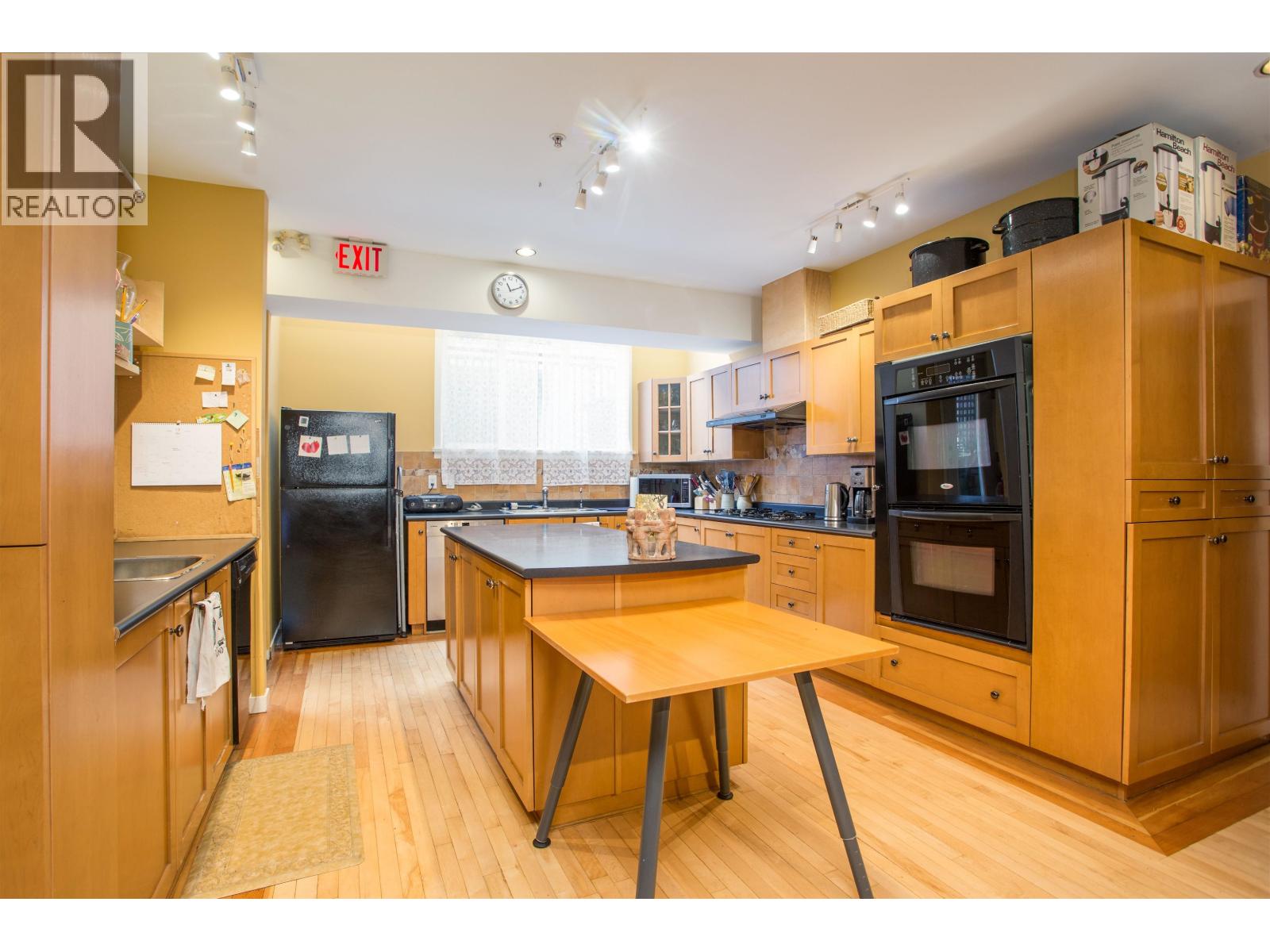 401 510 Chesterfield Avenue, North Vancouver, British Columbia  V7M 2L9 - Photo 24 - R3177550
