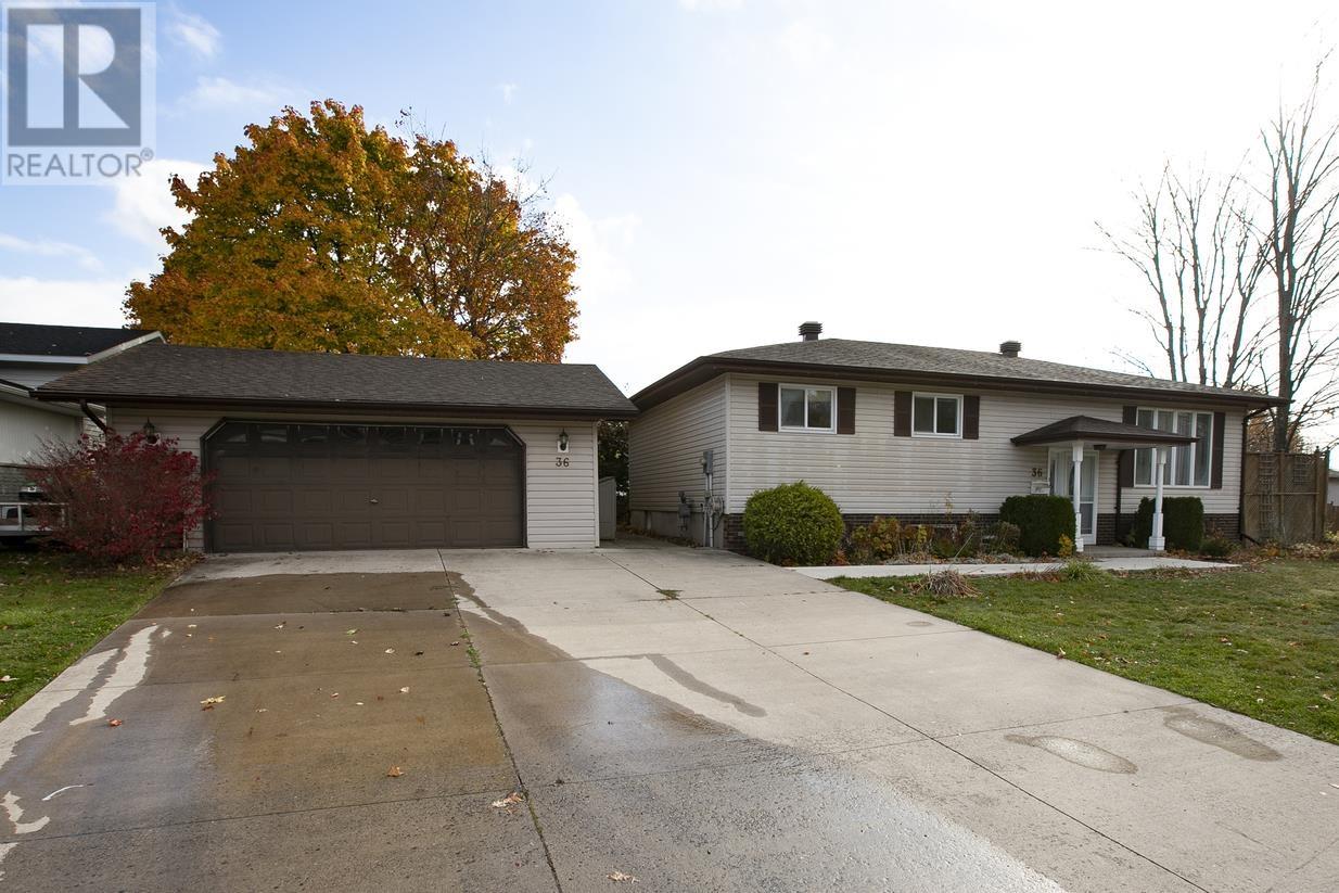 36 Danby Rd, Sault Ste. Marie, Ontario  P6B 5X6 - Photo 3 - SM262961