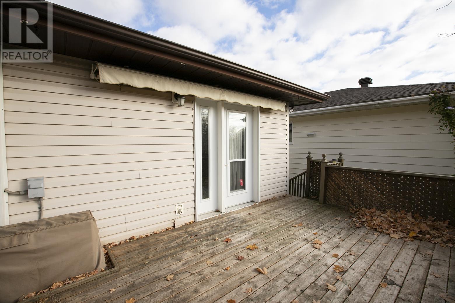 36 Danby Rd, Sault Ste. Marie, Ontario  P6B 5X6 - Photo 9 - SM262961