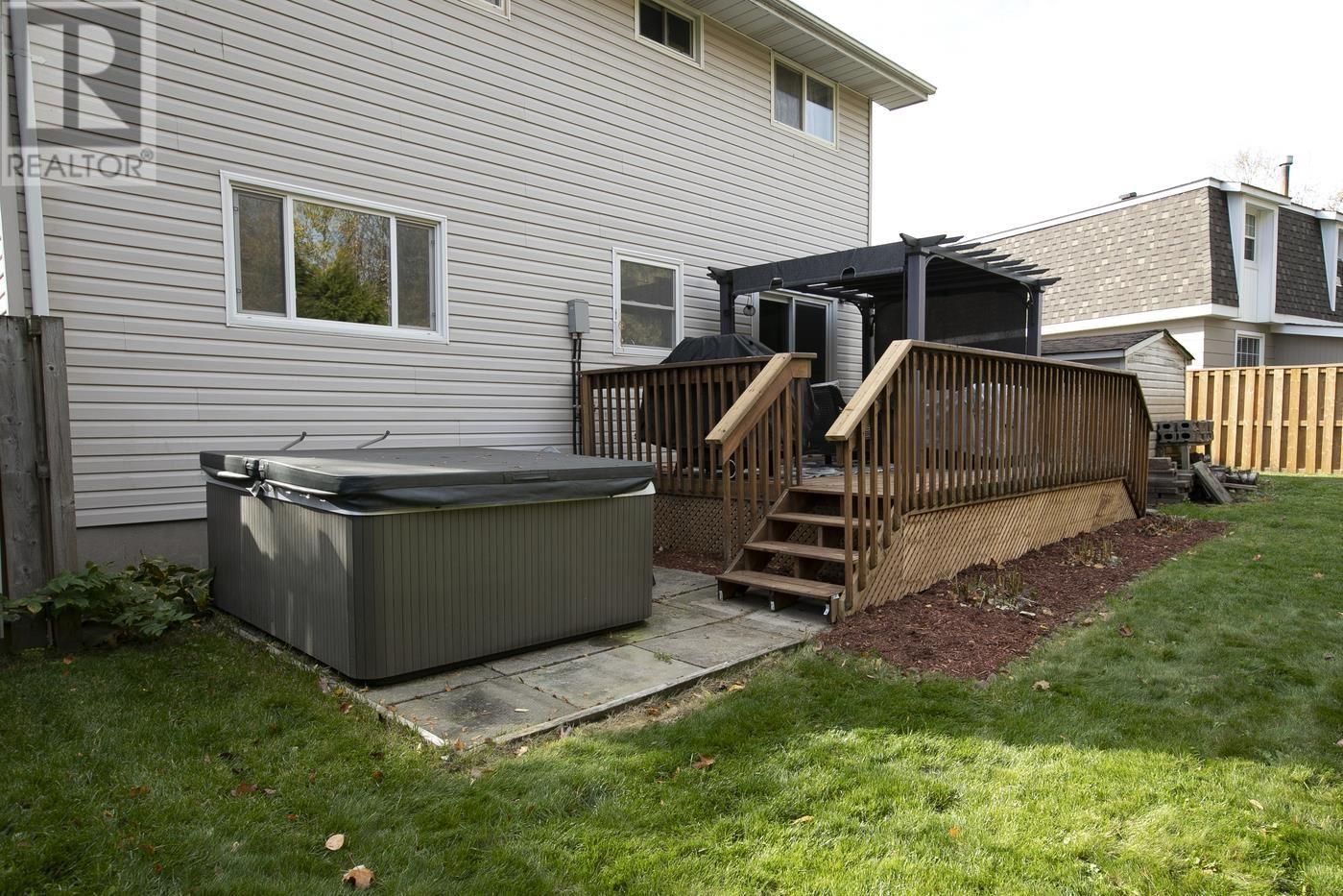 136 Glen Ave, Sault Ste. Marie, Ontario  P6A 5E2 - Photo 5 - SM262962