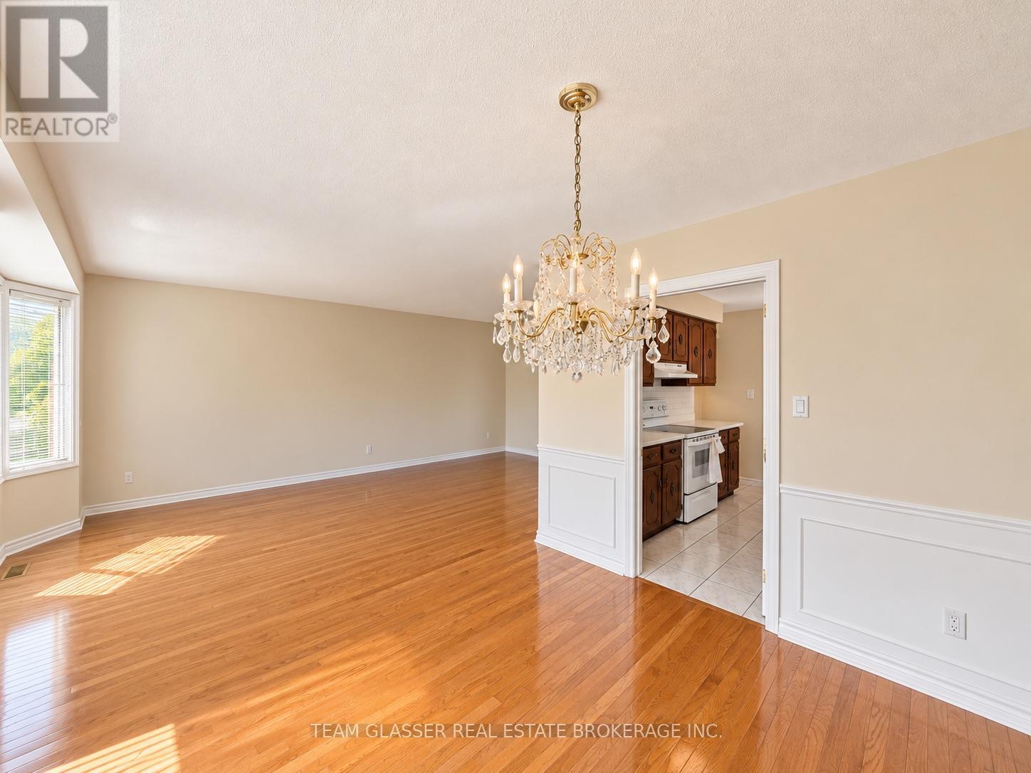 Upper - 7 Harrow Court, London South, Ontario  N6C 5A6 - Photo 10 - X14110466
