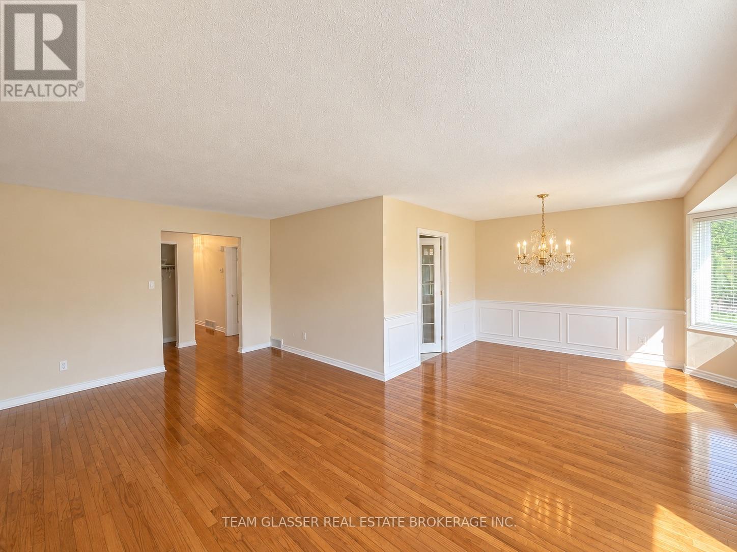 Upper - 7 Harrow Court, London South, Ontario  N6C 5A6 - Photo 11 - X14110466