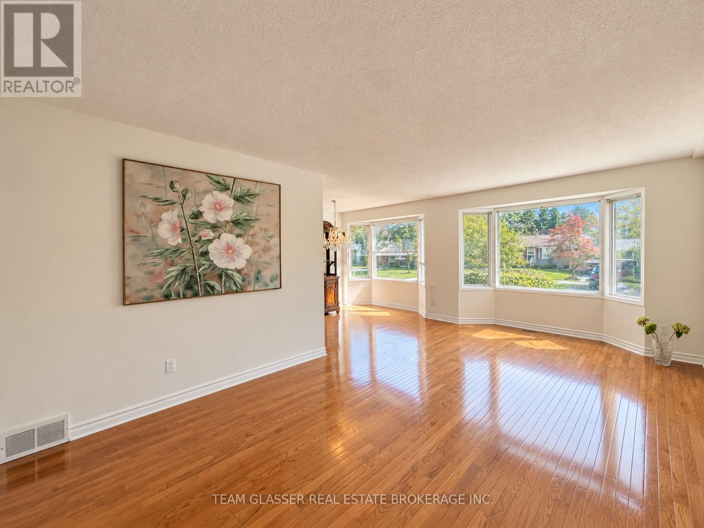 Upper - 7 Harrow Court, London South, Ontario  N6C 5A6 - Photo 12 - X14110466