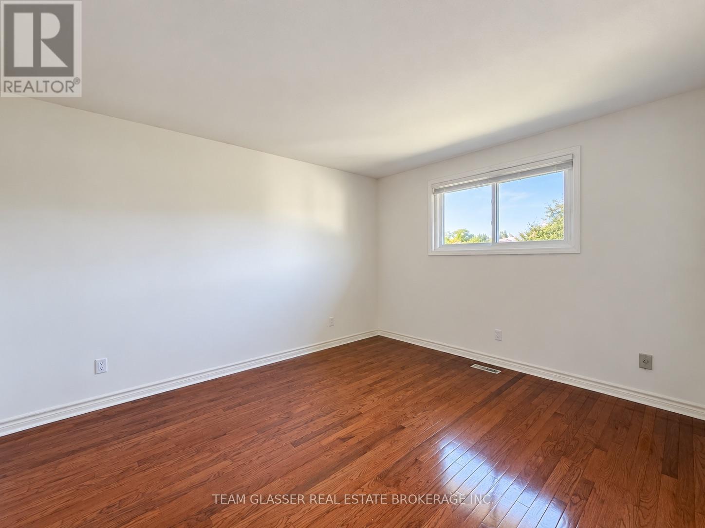 Upper - 7 Harrow Court, London South, Ontario  N6C 5A6 - Photo 16 - X14110466
