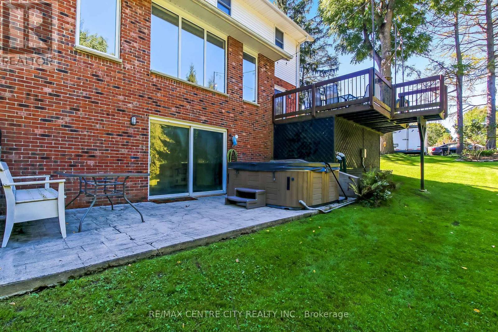 37450 Lake Line, Southwold, Ontario  N5L 1J1 - Photo 35 - X14110504