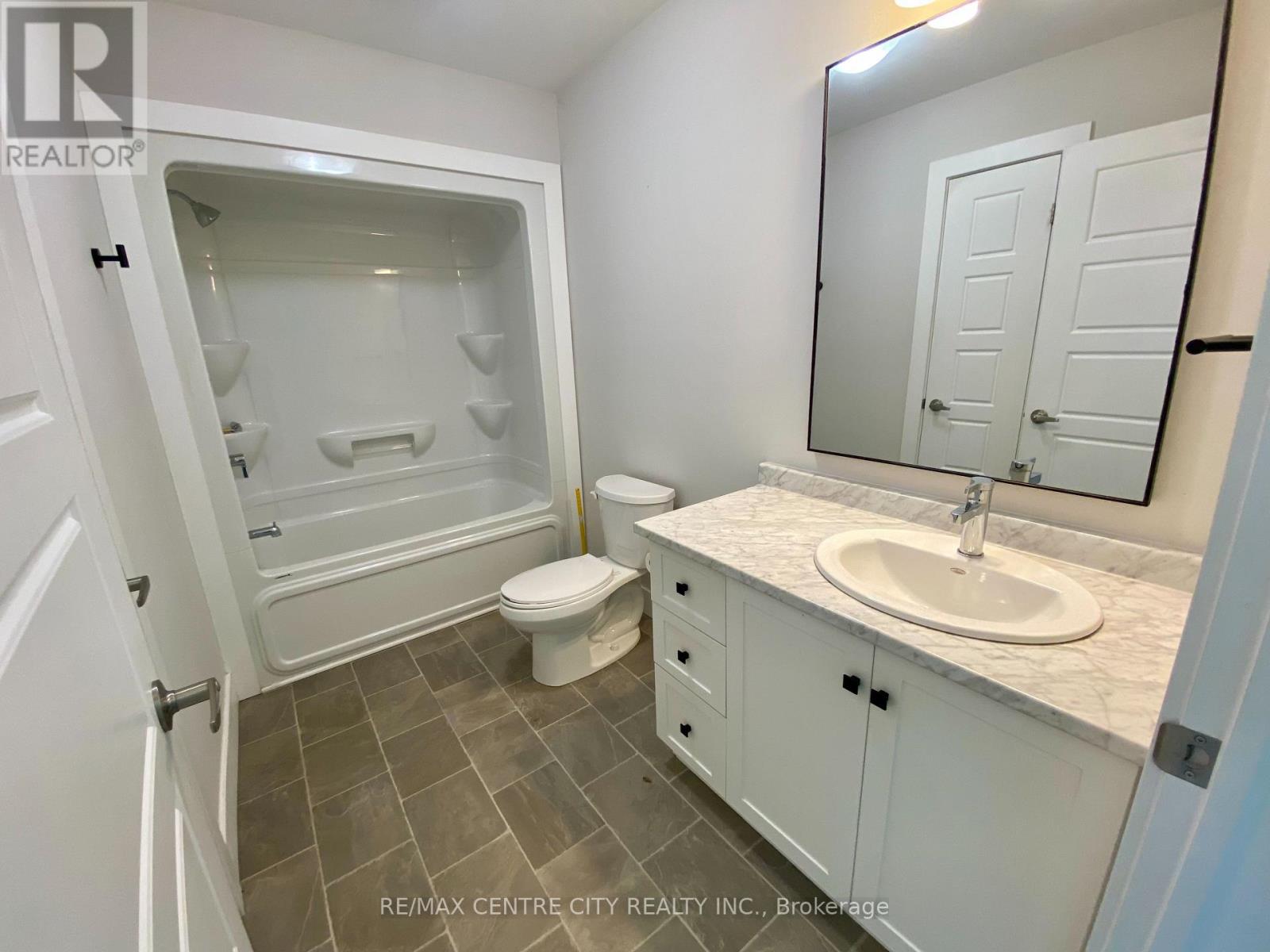 79 Renaissance Drive, St. Thomas, Ontario  N5R 0K1 - Photo 5 - X14110560