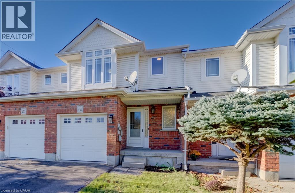 457 Annapolis Court, Waterloo, Ontario N2K 4F8 - Photo 2 - 40871196