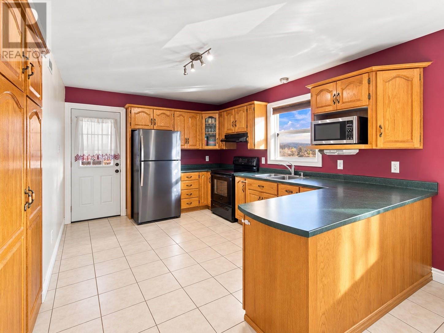 86 GREENSPOND Drive, St Johns — photo 13