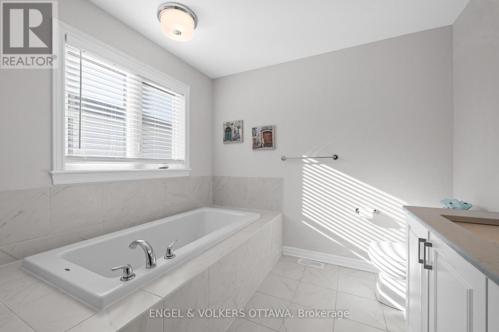 633 Moonflower Crescent, Ottawa, Ontario  K1T 0X8 - Photo 22 - X14110522